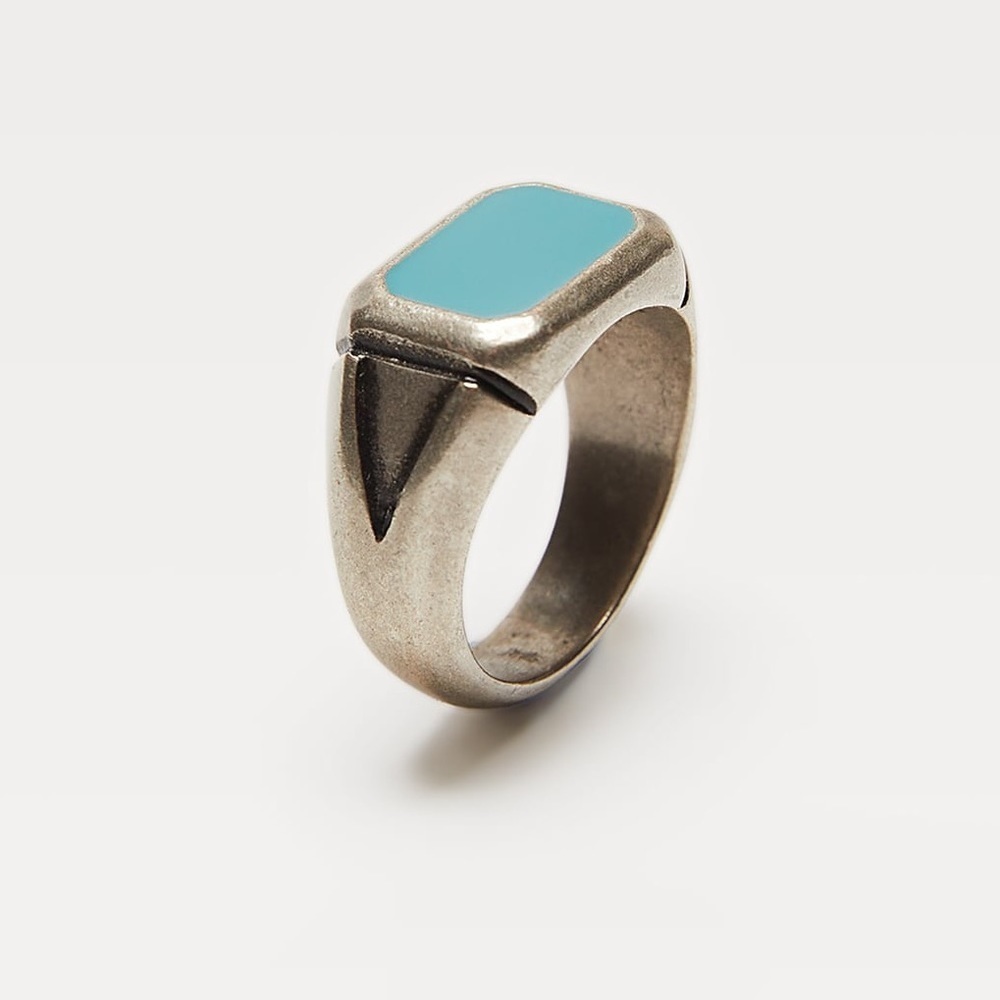 🌹NWT. Zara Metal Ring with Contrasting Signet. Size M.